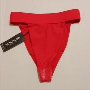 Pretty Little Thing Womens Red High Leg
Cheeky Bikini Bottom Sz 4